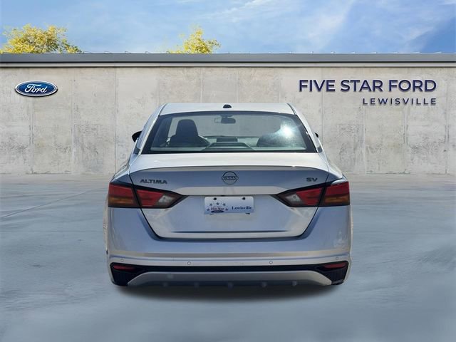 Used 2024 Nissan Altima 2.5 SV image 5