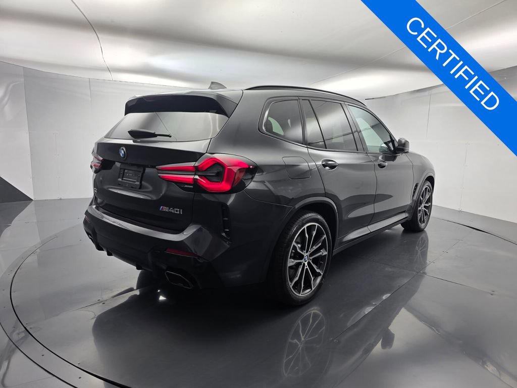 Certified 2024 BMW X3 M40i w/ Shadowloine Package AWD/4WD image 4