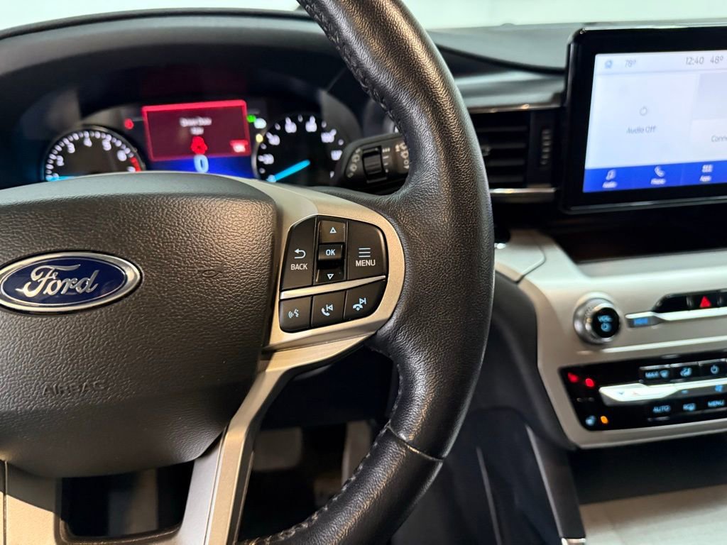 Certified 2022 Ford Explorer XLT w/ Equipment Group 202A image 30