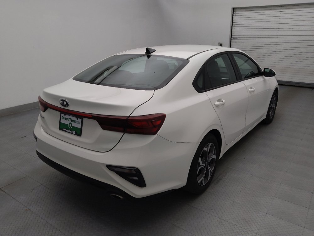 Used 2020 Kia Forte LXS FWD image 9