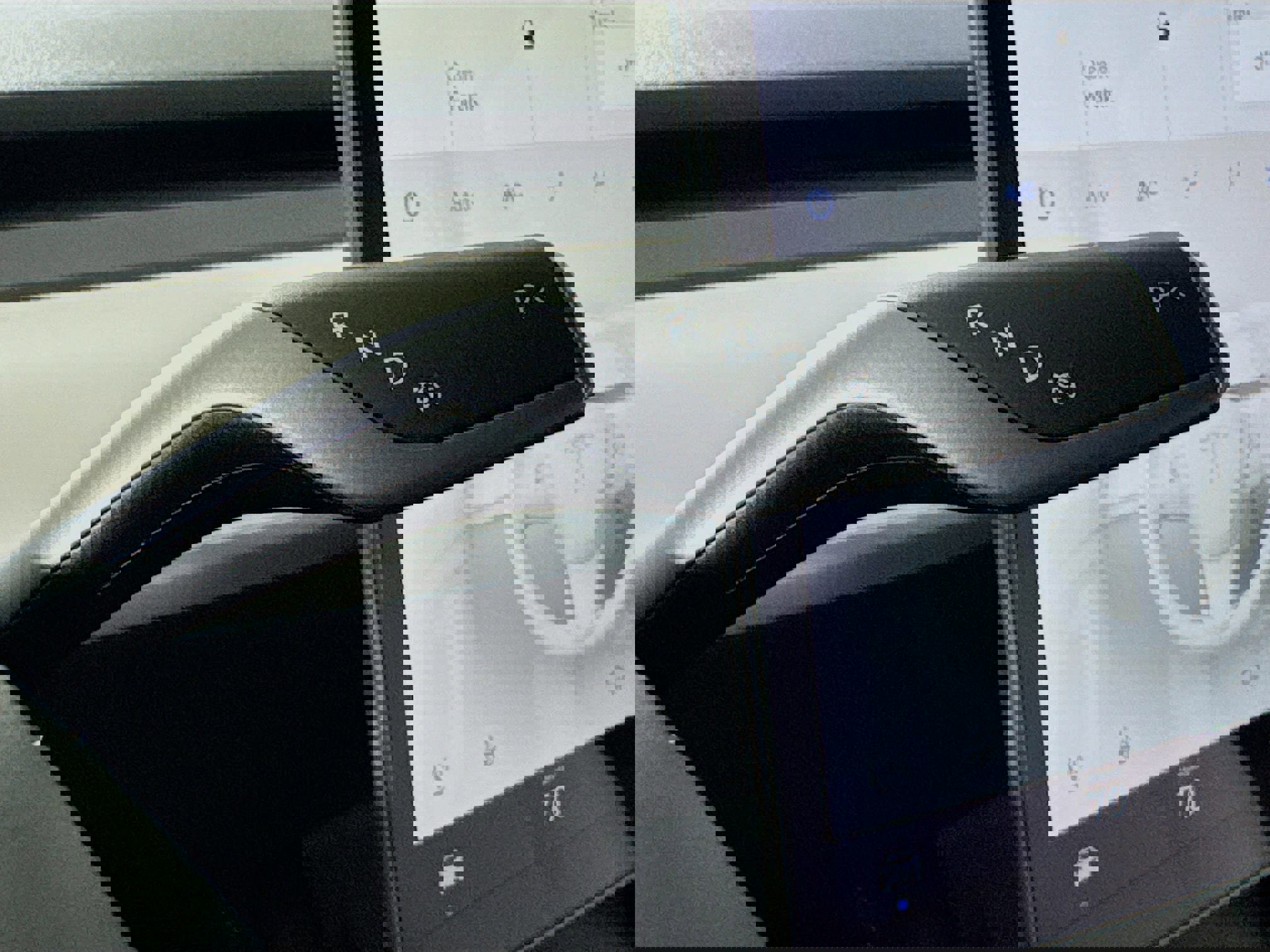 Used 2021 Tesla Model Y Long Range image 15