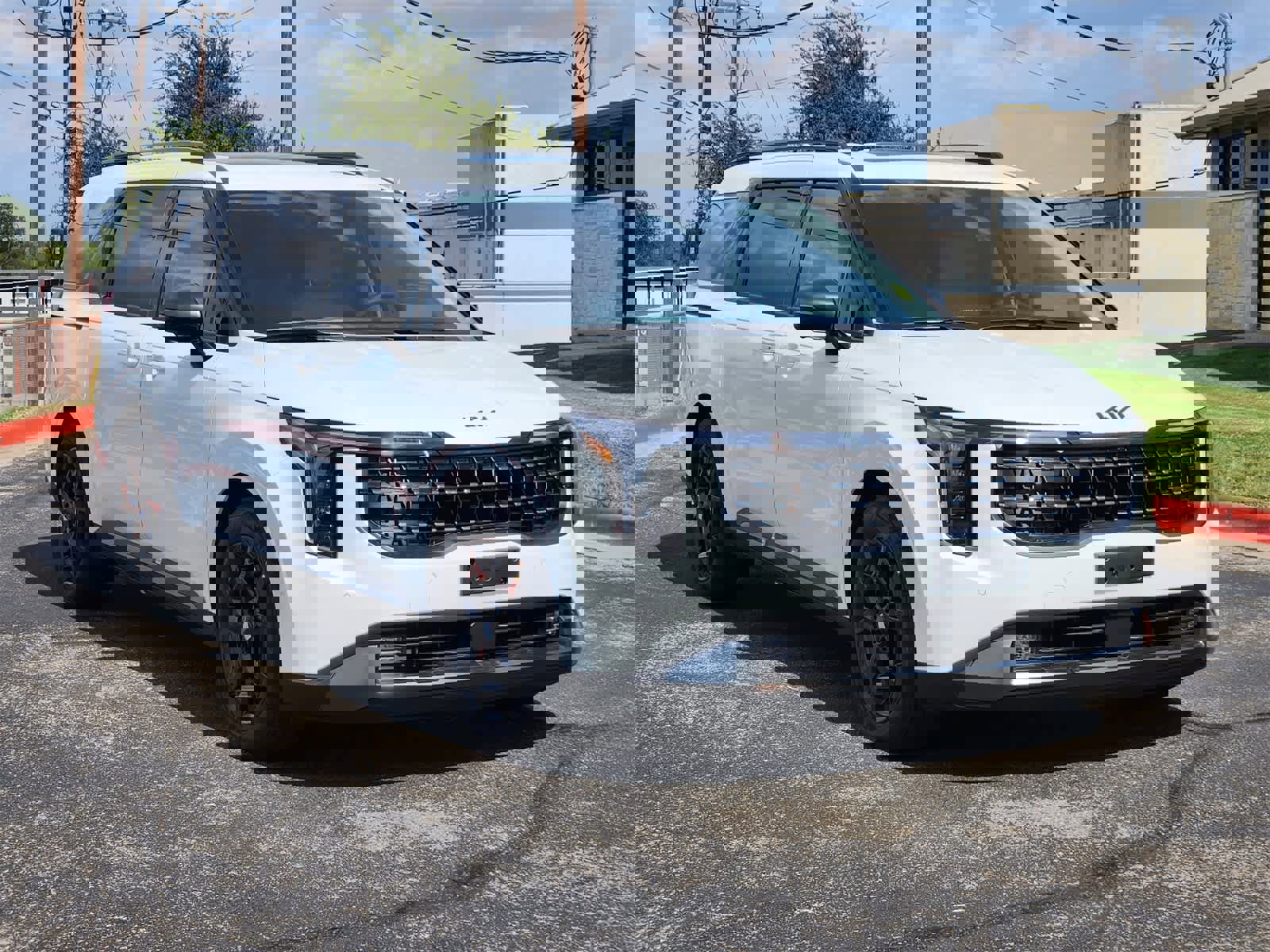 New 2026 Kia Carnival SX image 3