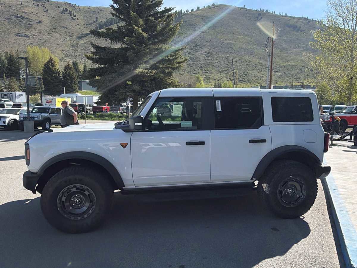 New 2025 Ford Bronco Badlands AWD/4WD image 4