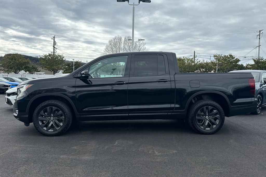 Certified 2023 Honda Ridgeline Sport image 7