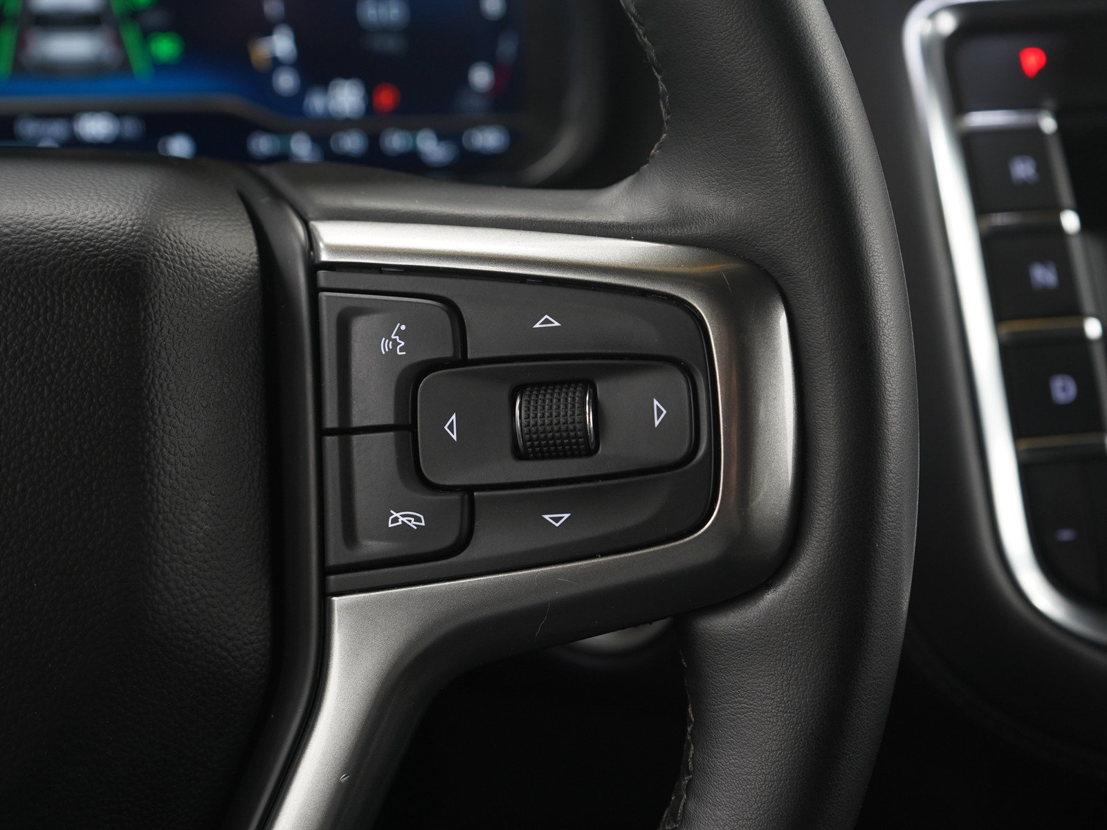 Used 2023 Chevrolet Tahoe LT AWD/4WD image 29