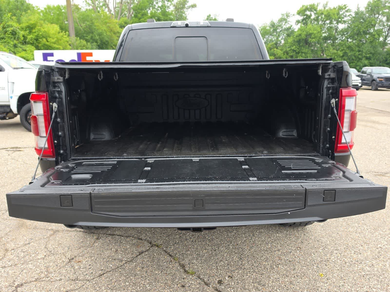 Used 2021 Ford F150 Raptor w/ Raptor 37 Performance Package AWD/4WD image 46