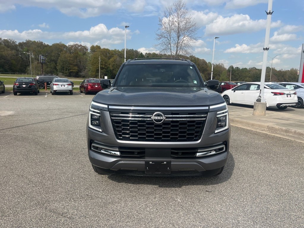 Used 2025 Nissan Armada SL image 2