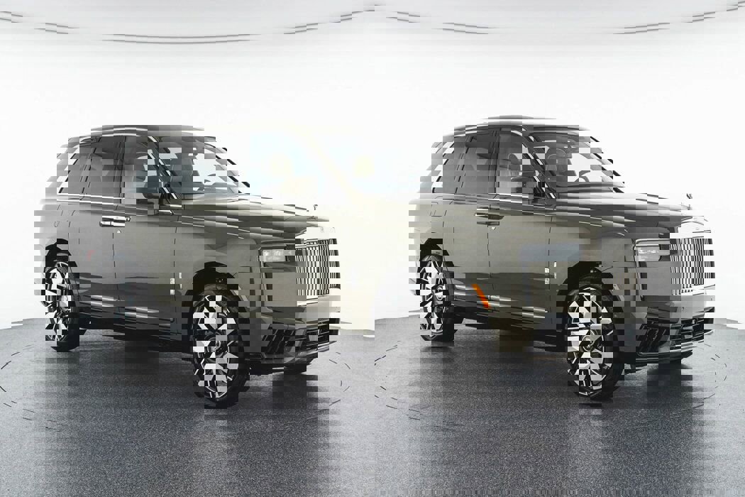 New 2025 Rolls-Royce Cullinan