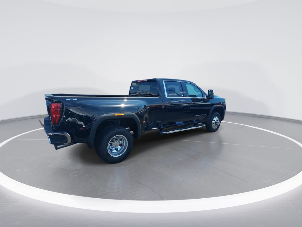 New 2026 GMC Sierra 3500 SLE w/ SLE Value Package AWD/4WD image 8