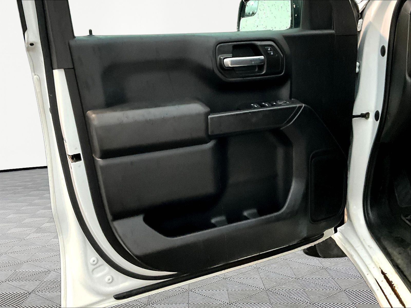 Used 2022 Chevrolet Silverado 1500 Custom AWD/4WD image 19