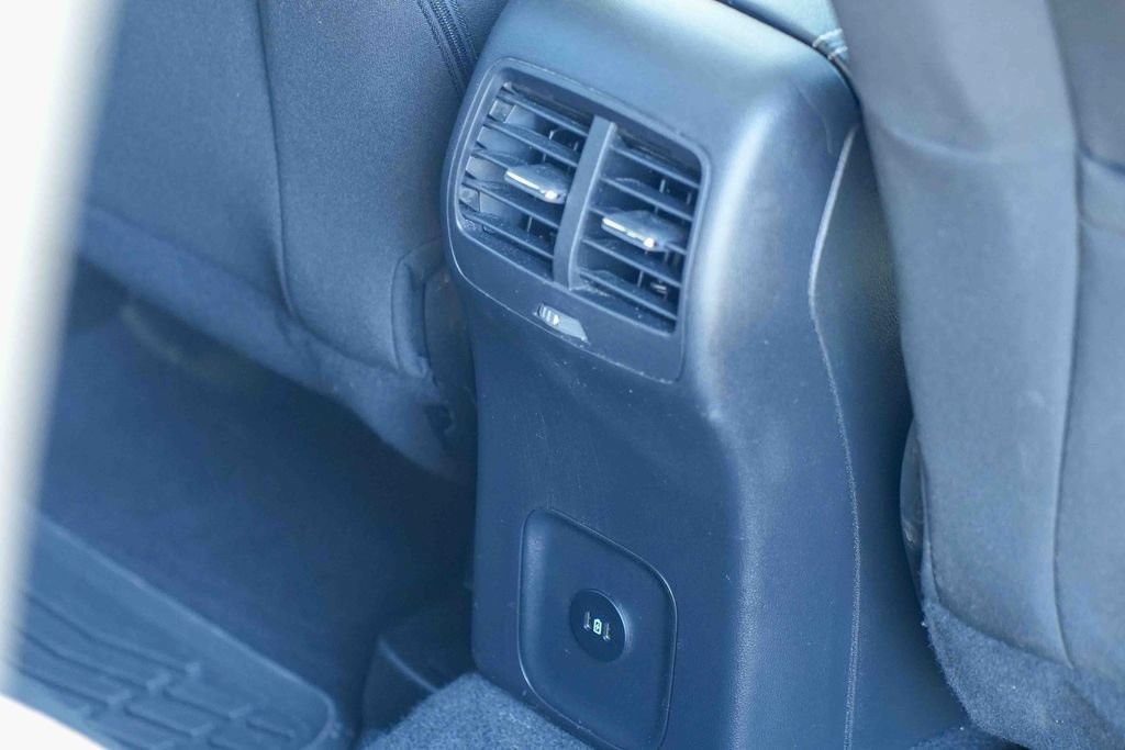 Used 2023 Ford Escape Active AWD/4WD image 23
