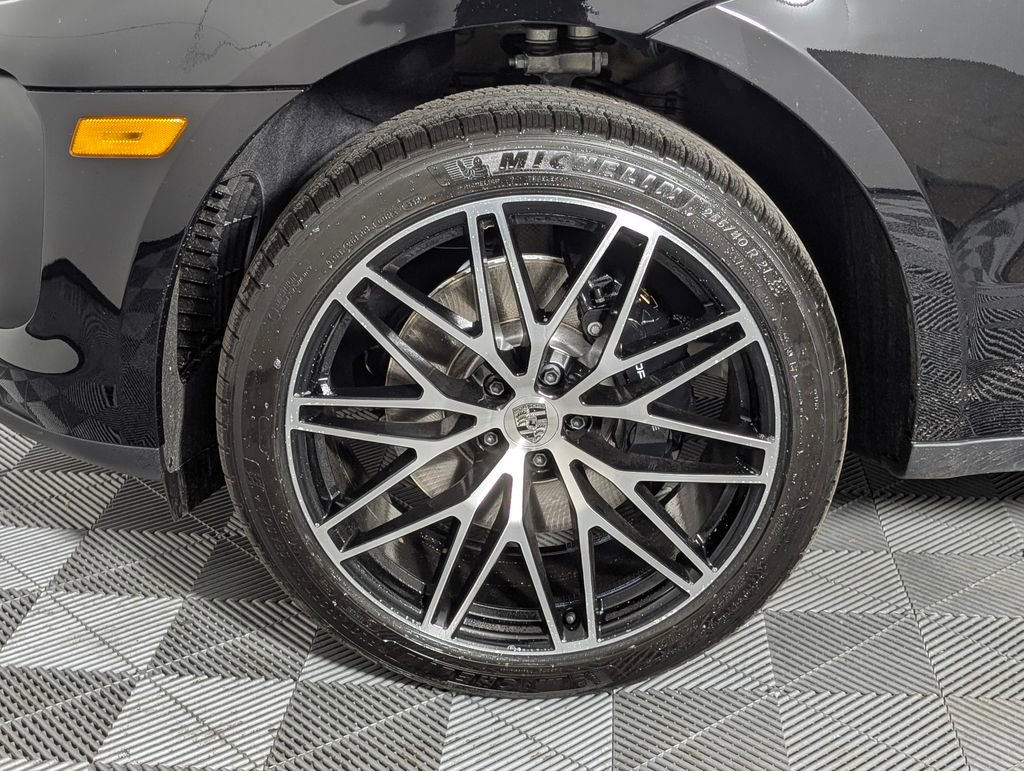 New 2026 Porsche Macan S image 11