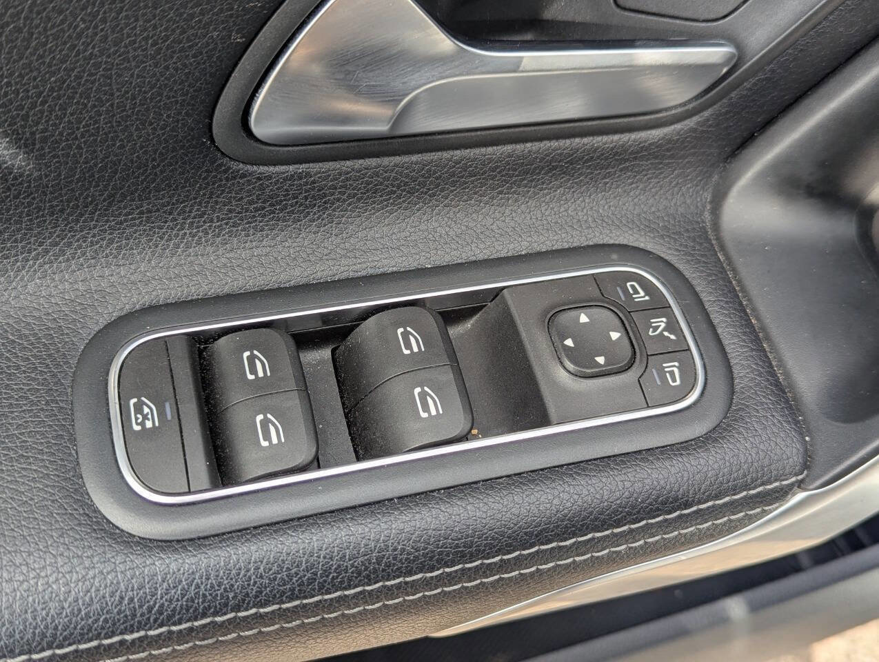 Used 2020 Mercedes-Benz CLA 250 image 26