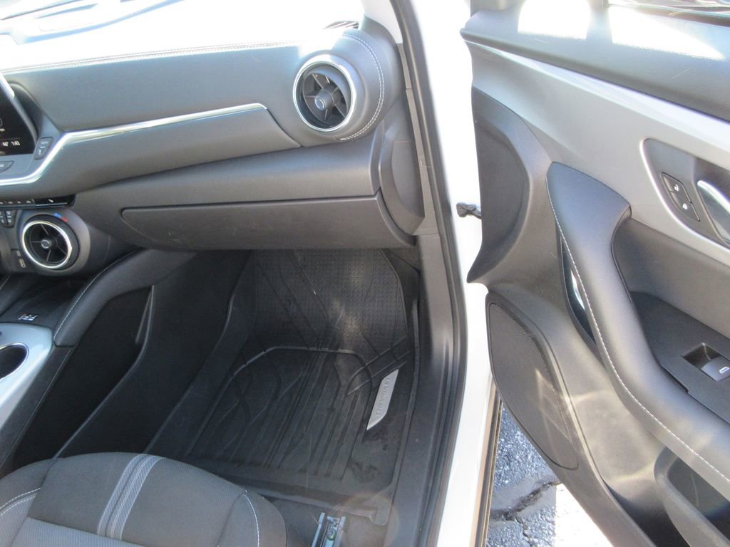 Used 2024 Chevrolet Blazer LT w/ Redline Edition image 18