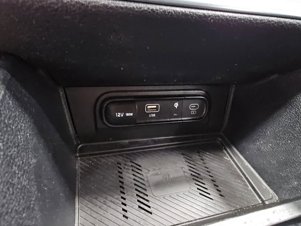 Used 2023 Kia Sportage EX FWD image 21