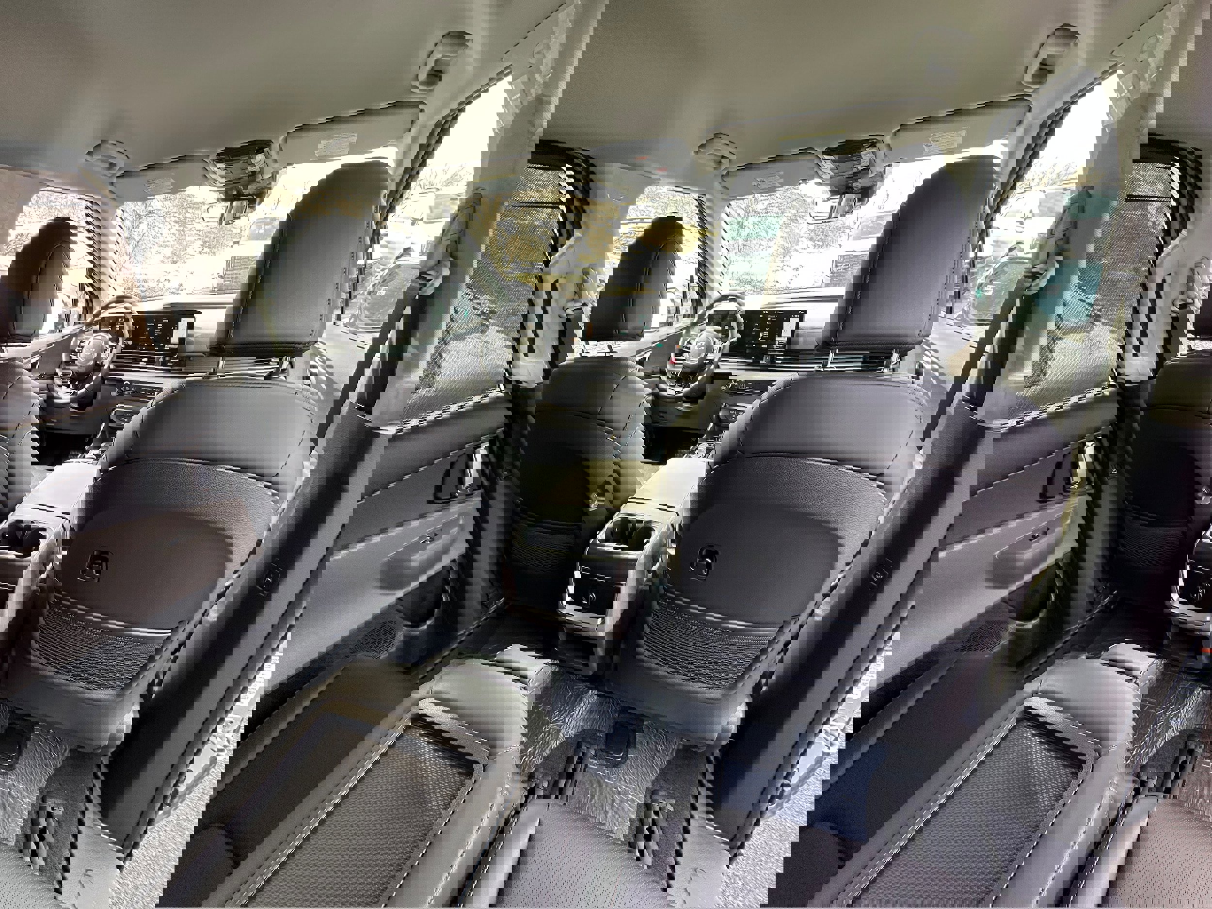 New 2026 Kia Carnival EX image 17