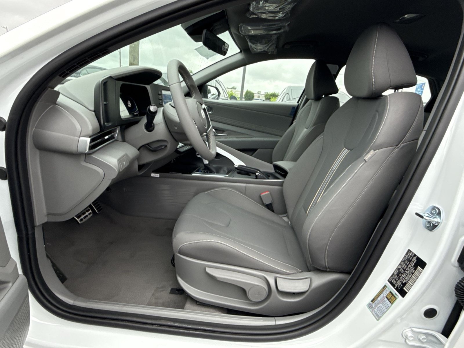 New 2026 Hyundai Elantra Sport FWD image 13