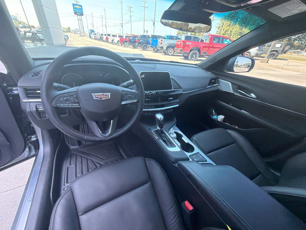 Used 2026 Cadillac CT4 Premium Luxury AWD/4WD image 14