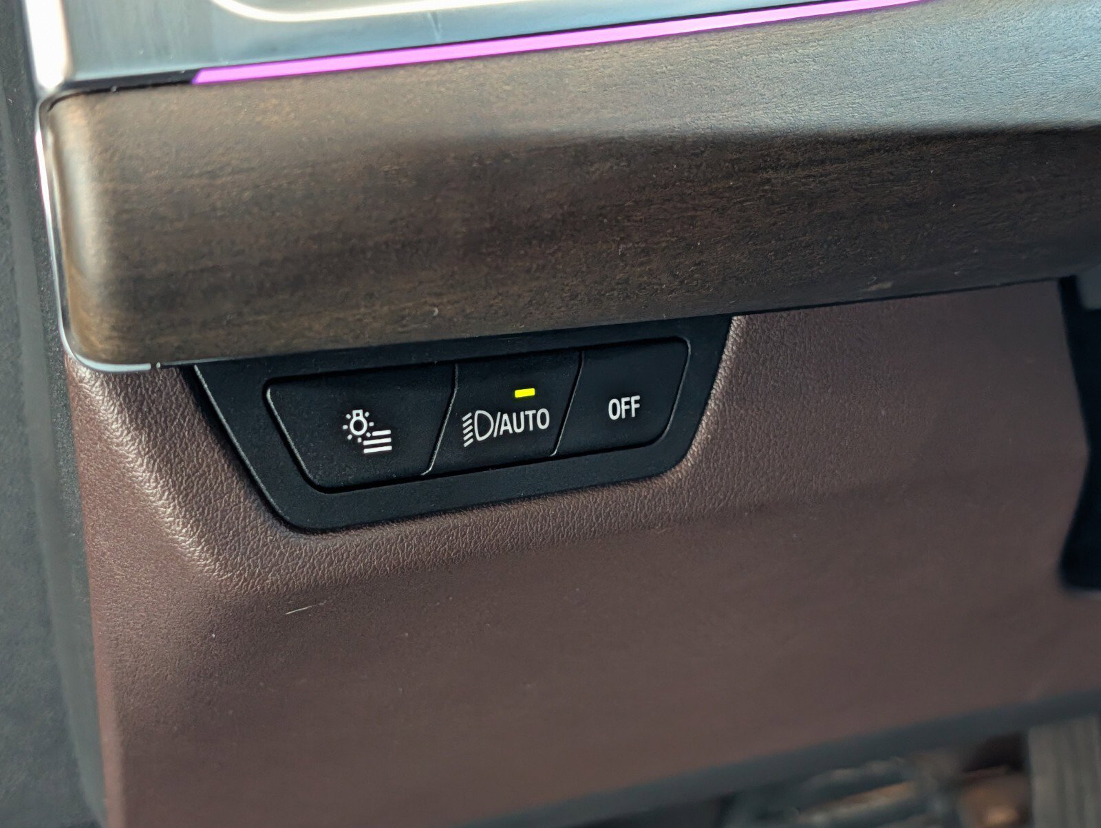 Used 2025 BMW X1 xDrive28i w/ Premium Package image 17