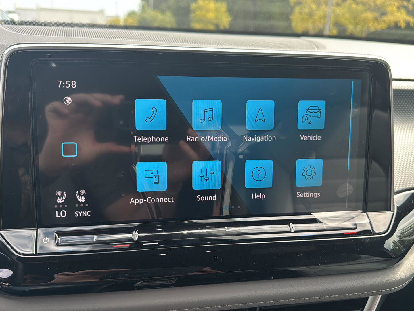 New 2026 Volkswagen Atlas Cross Sport SEL R-Line image 13