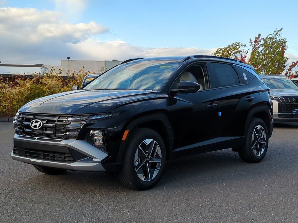 Certified 2025 Hyundai Tucson SEL AWD/4WD image 7