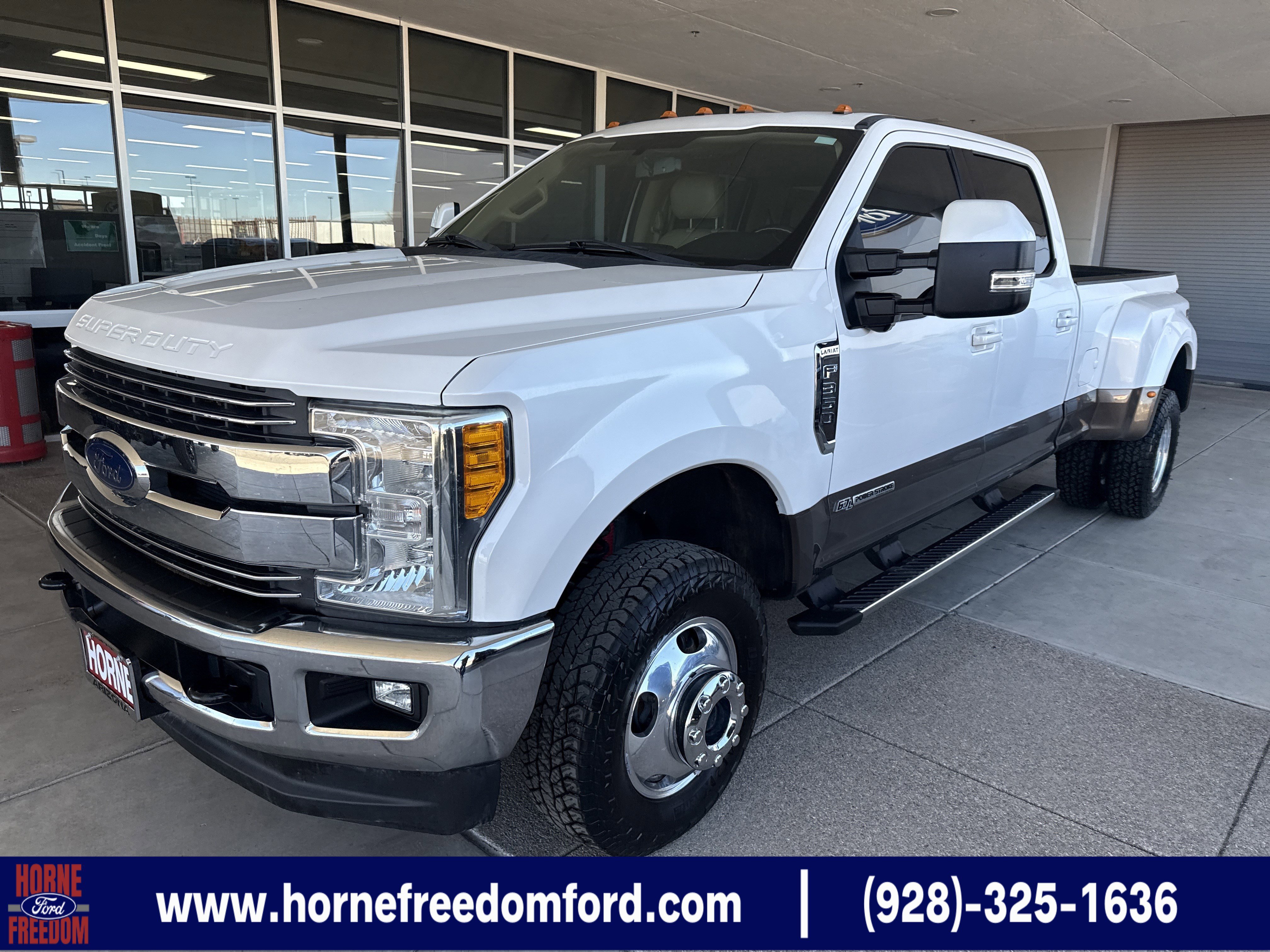 Used 2017 Ford F350 Lariat w/ Lariat Value Package image 1