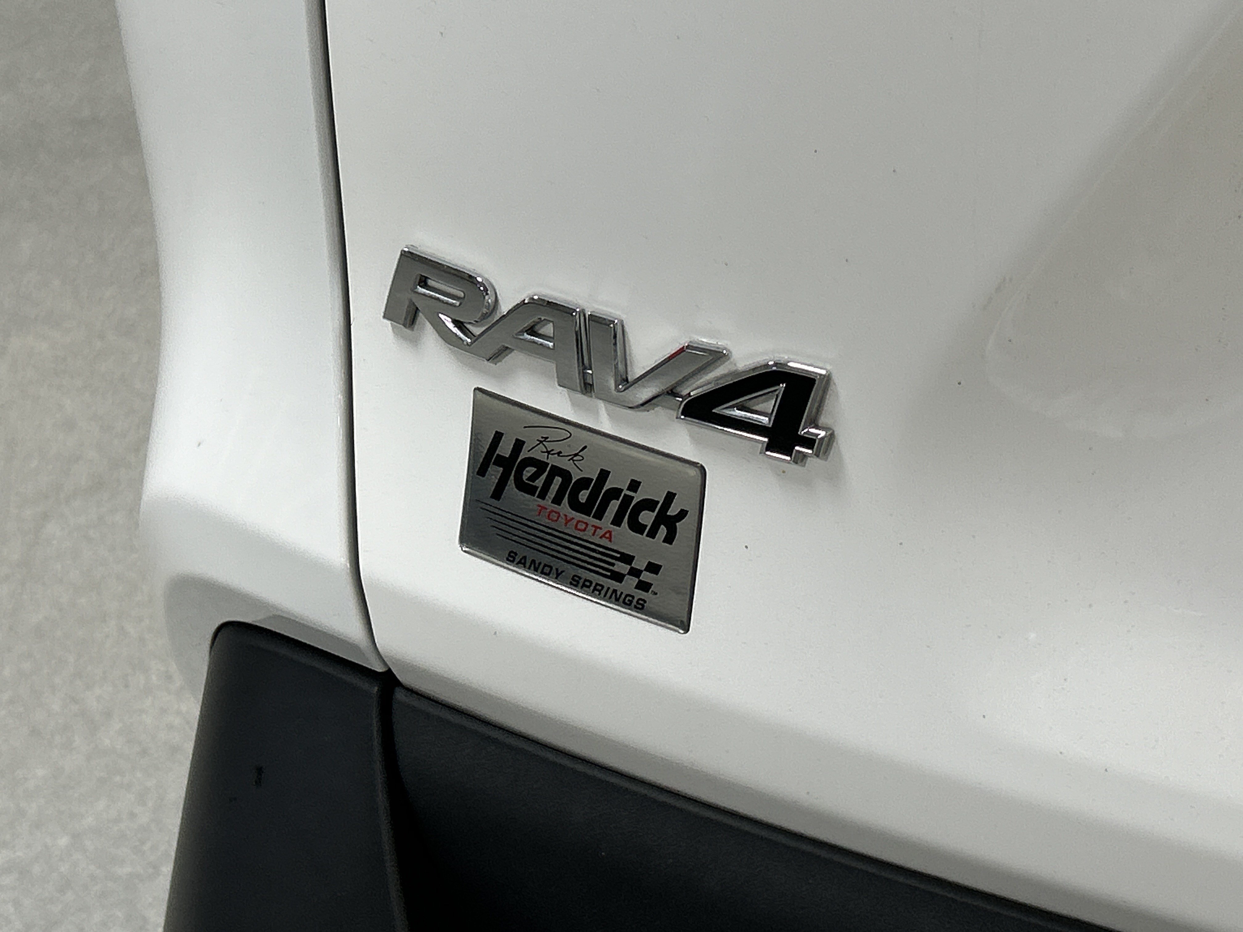 Certified 2021 Toyota RAV4 XLE AWD/4WD image 32