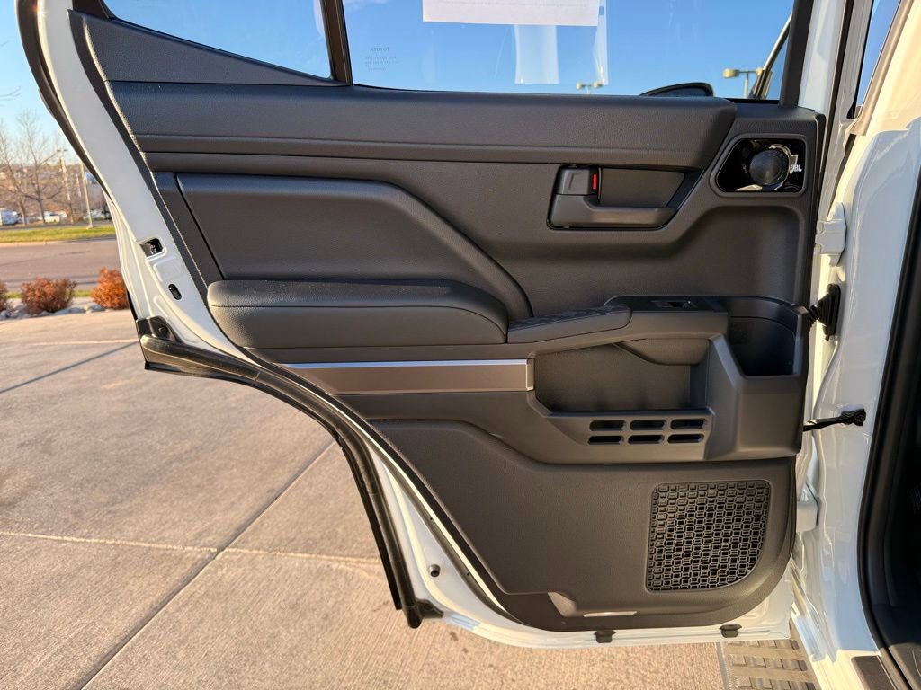 Used 2025 Toyota 4Runner TRD Off-Road Premium image 19