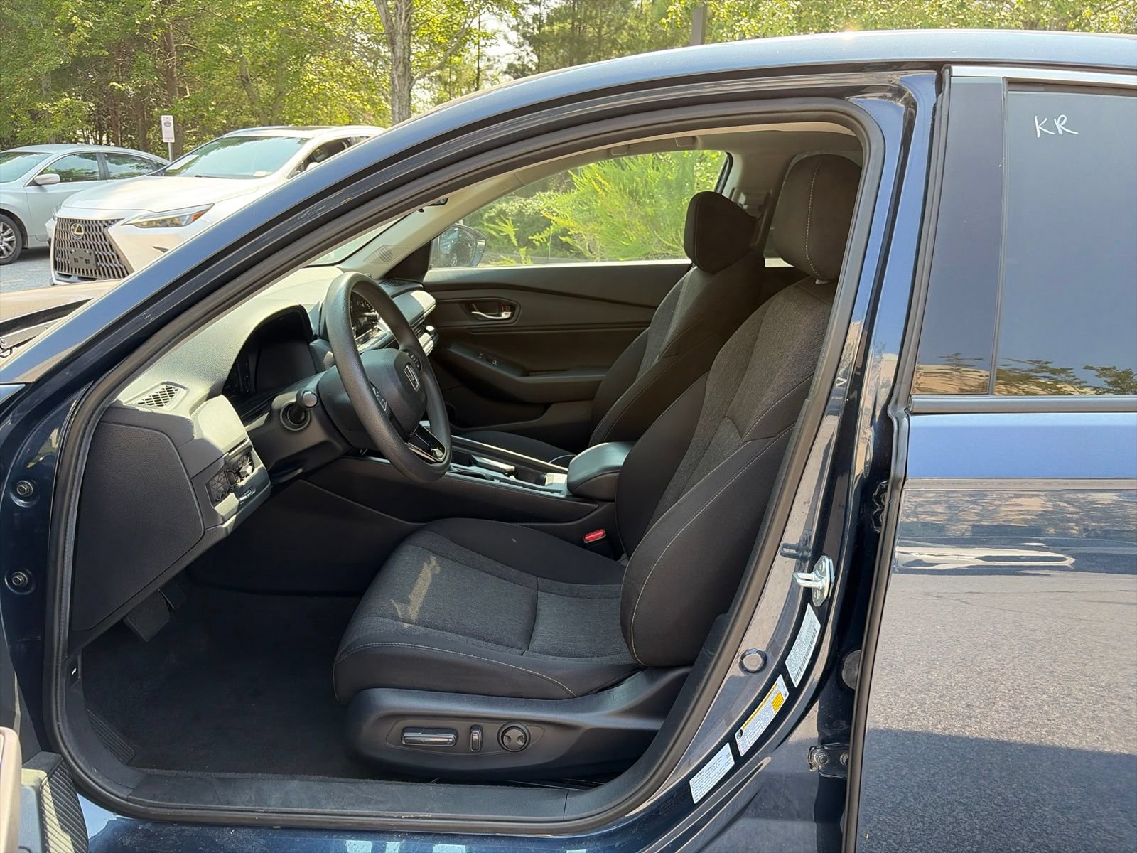 Used 2024 Honda Accord EX image 9