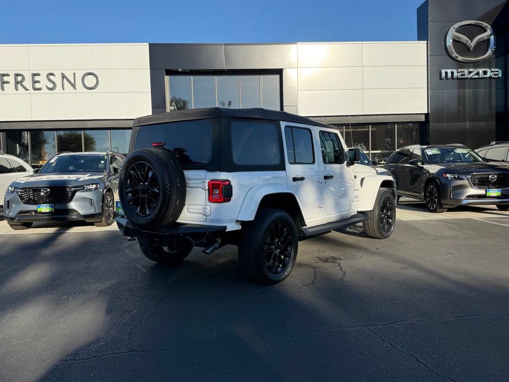 Used 2021 Jeep Wrangler Unlimited Sahara w/ Cold Weather Group AWD/4WD image 7