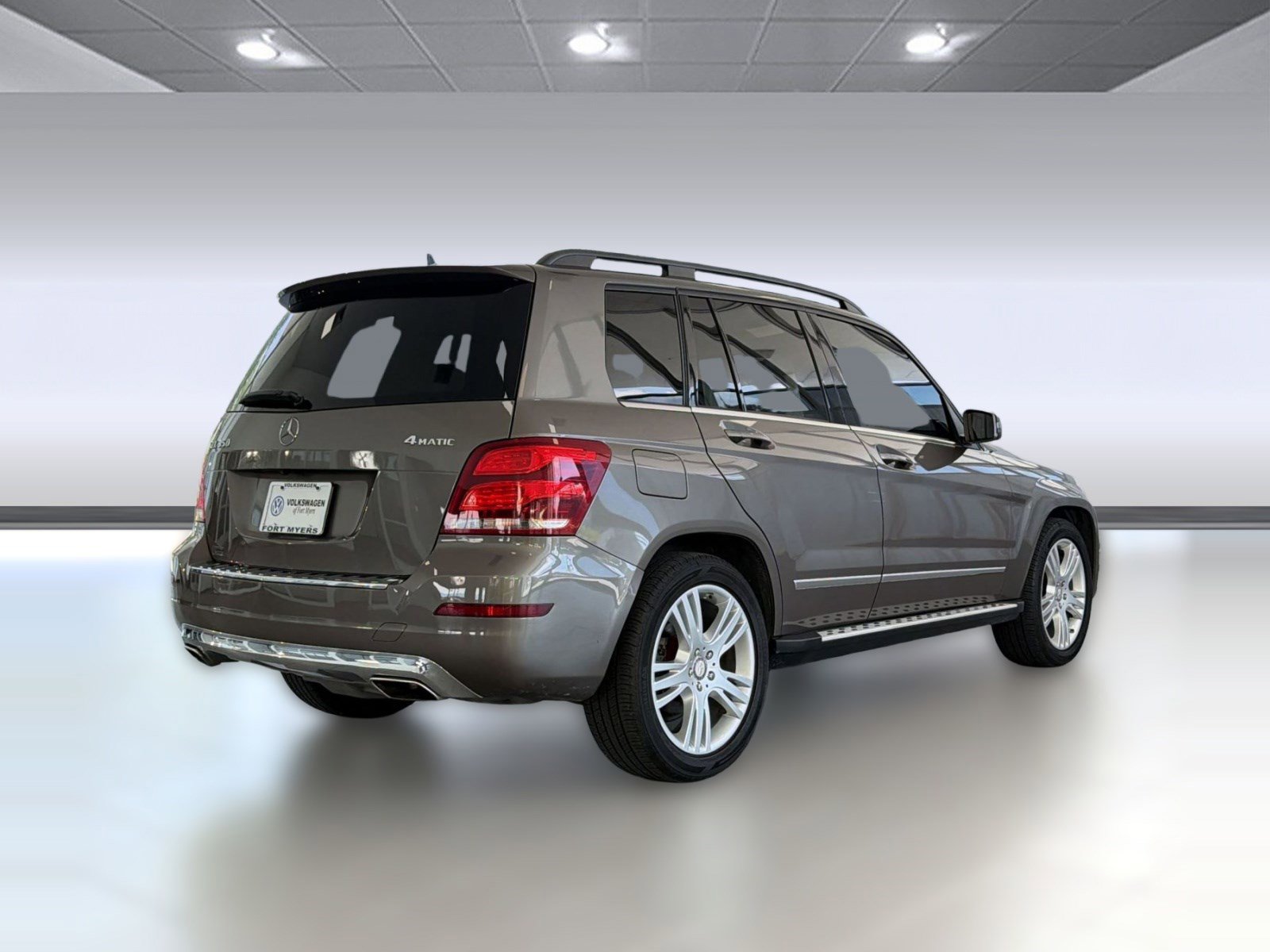 Used 2014 Mercedes-Benz GLK 350 4MATIC image 9