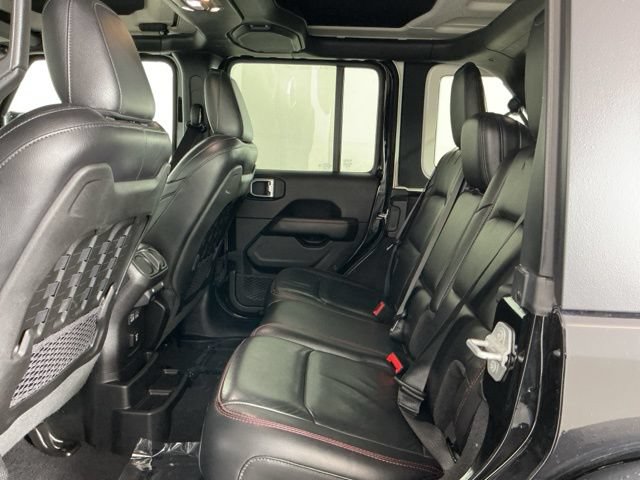 Used 2019 Jeep Wrangler Unlimited Rubicon w/ Uconnect 4C Nav & Sound Group AWD/4WD image 27