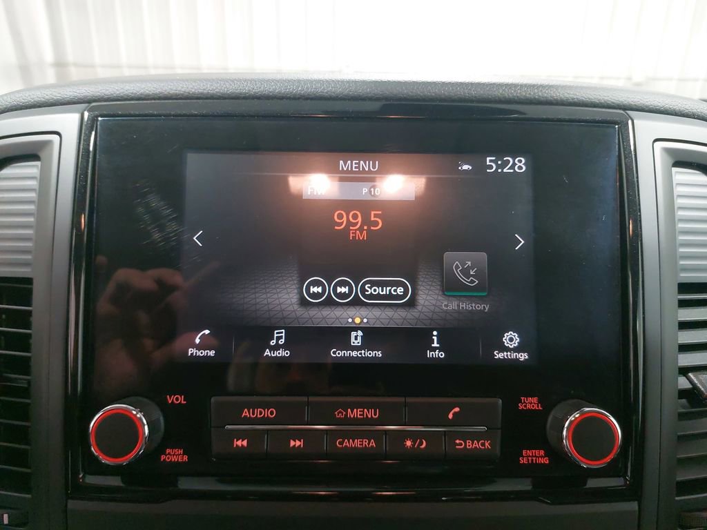 Certified 2024 Nissan Titan SV w/ SV Convenience Package image 21