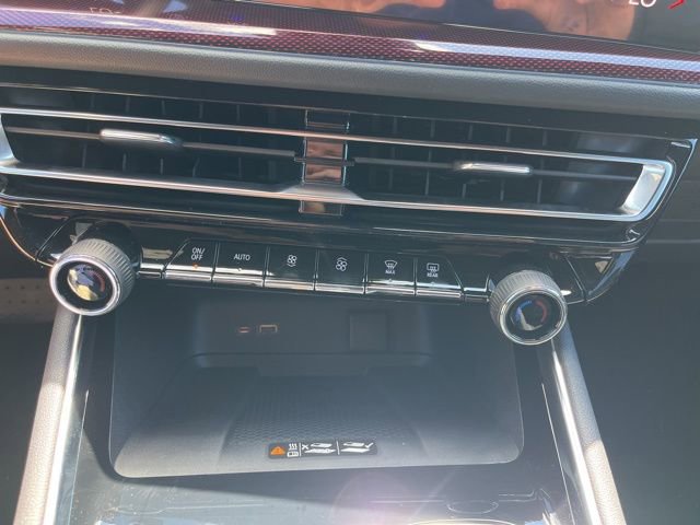 New 2026 Chevrolet Traverse Z71 AWD/4WD image 37