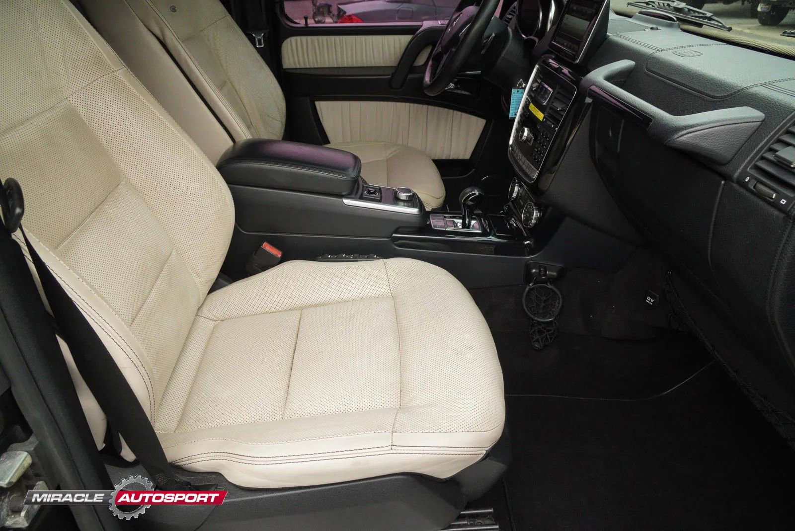 Used 2014 Mercedes-Benz G 550 image 28