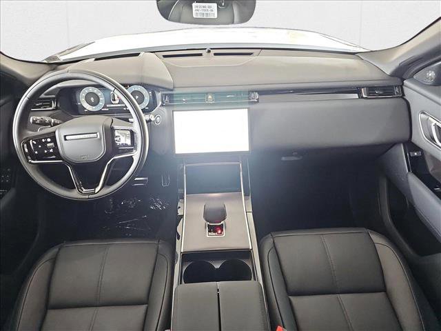 New 2026 Land Rover Range Rover Velar Dynamic SE image 9