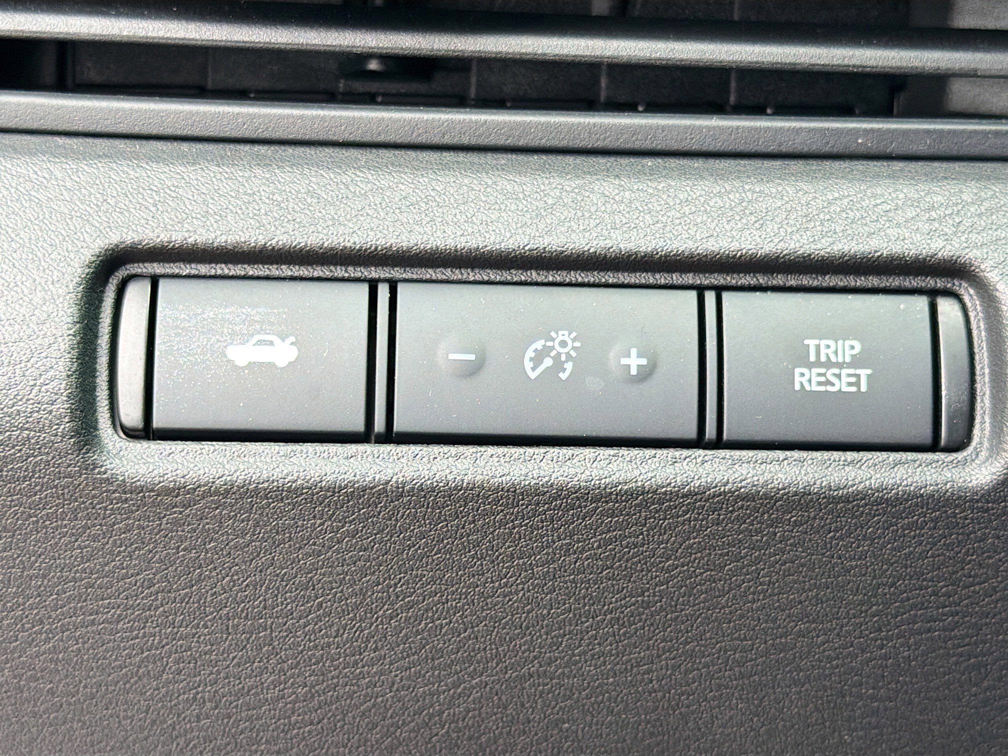 Used 2024 Nissan Altima 2.5 SR image 29