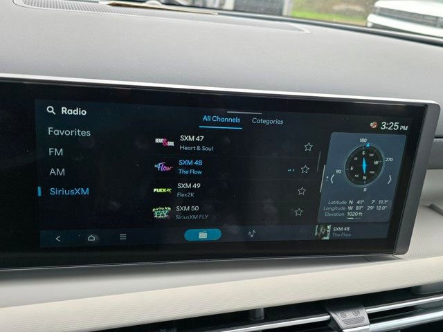 Certified 2025 Hyundai Tucson SE image 10