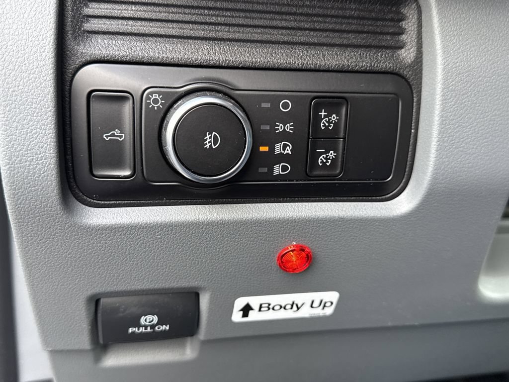 New 2026 Ford F550 4x4 Supercab Super Duty image 24