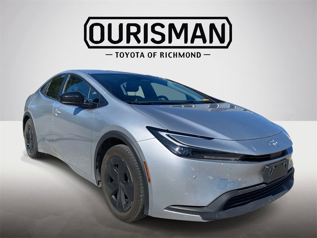 Used 2023 Toyota Prius LE