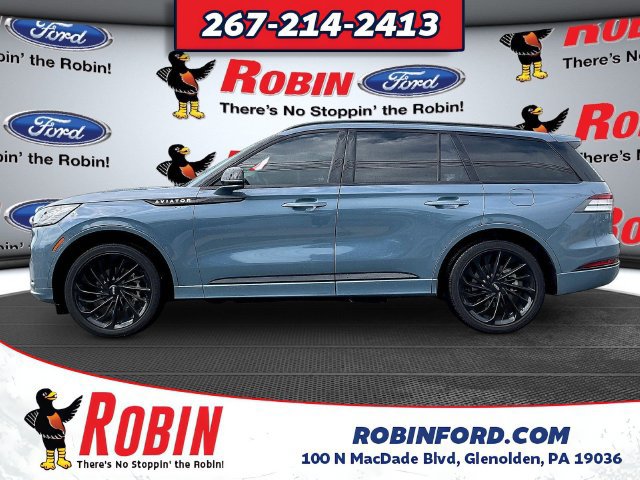 Used 2025 Lincoln Aviator Reserve w/ Luxury Package AWD/4WD image 4