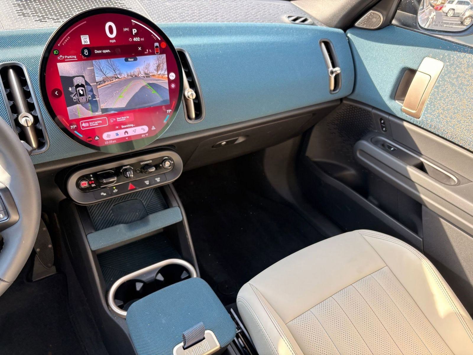 Used 2025 MINI Cooper Countryman S w/ Comfort Package Max image 21