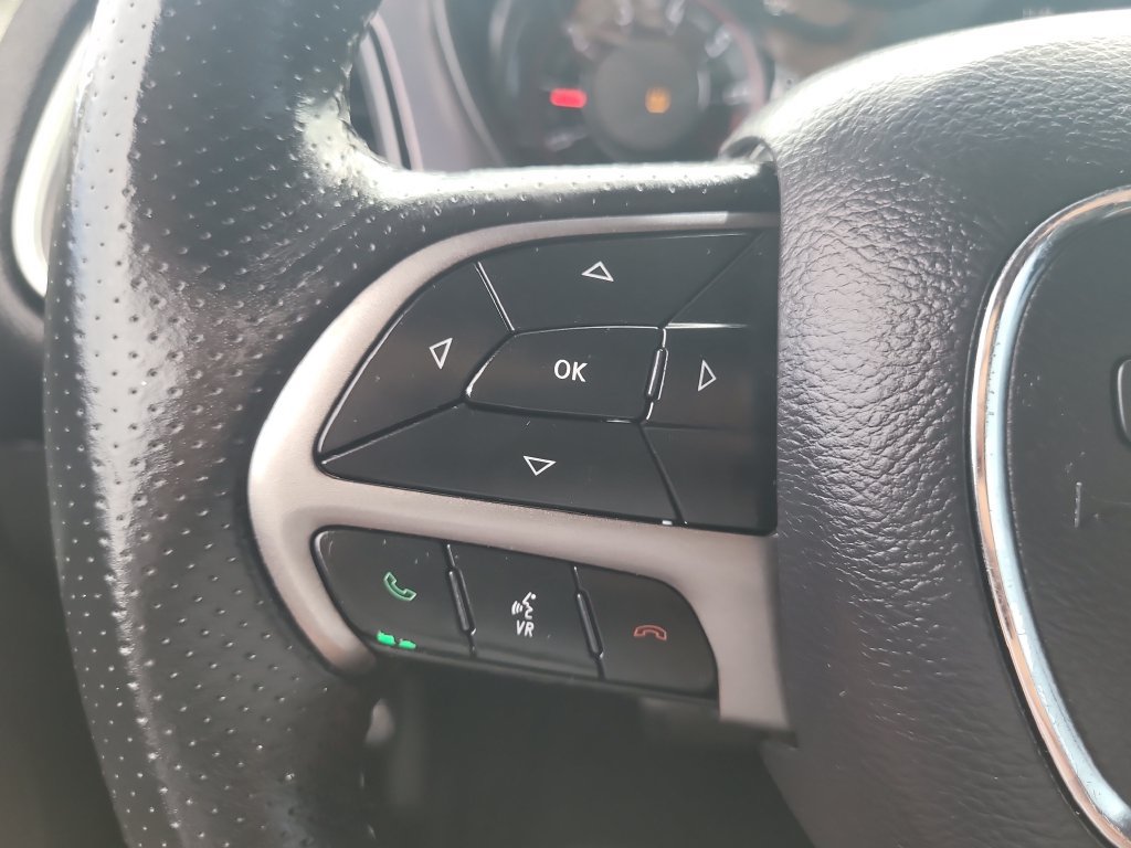 Used 2019 Dodge Challenger SXT w/ Blacktop Package RWD image 27