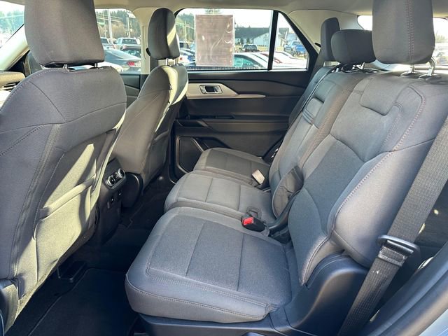 Used 2025 Ford Explorer Active image 11