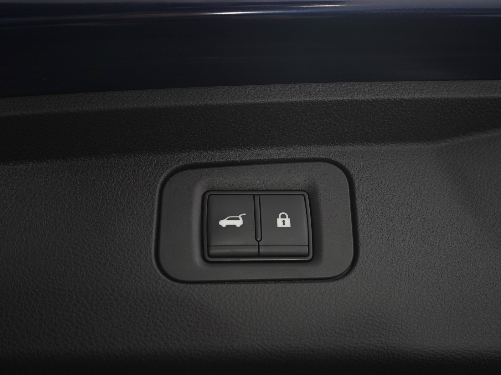 Certified 2025 Nissan Armada Platinum AWD/4WD image 21
