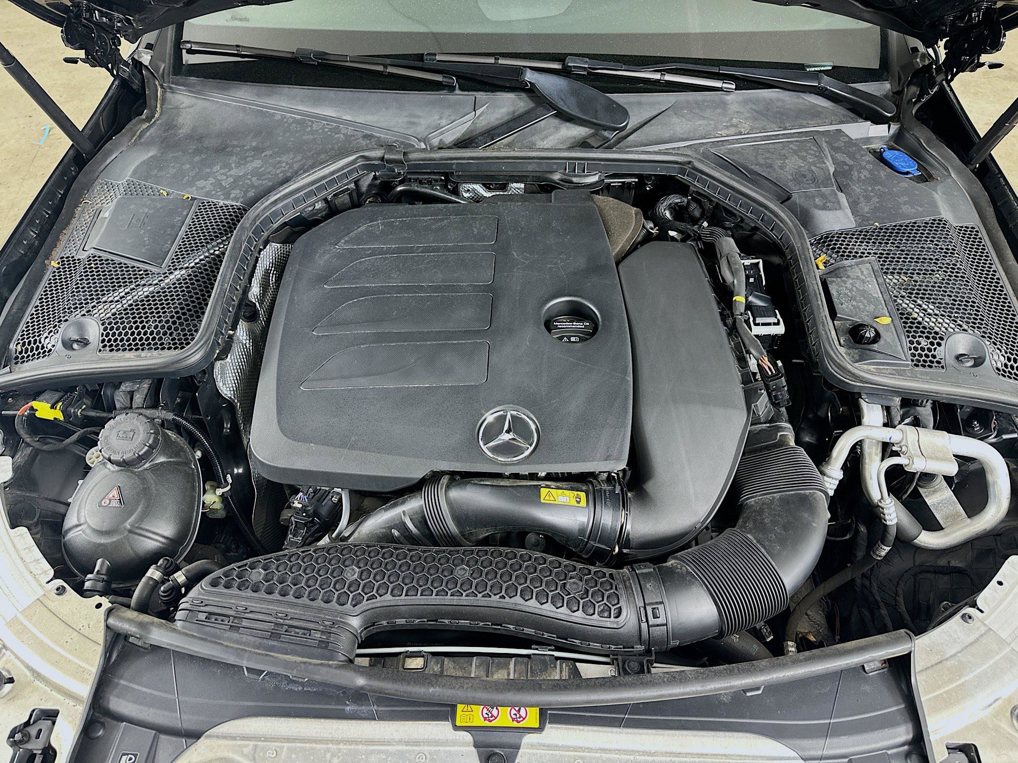 Certified 2021 Mercedes-Benz C 300 4MATIC Sedan image 40
