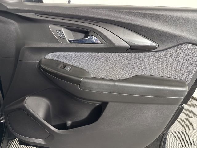 Used 2022 Chevrolet TrailBlazer LT image 19