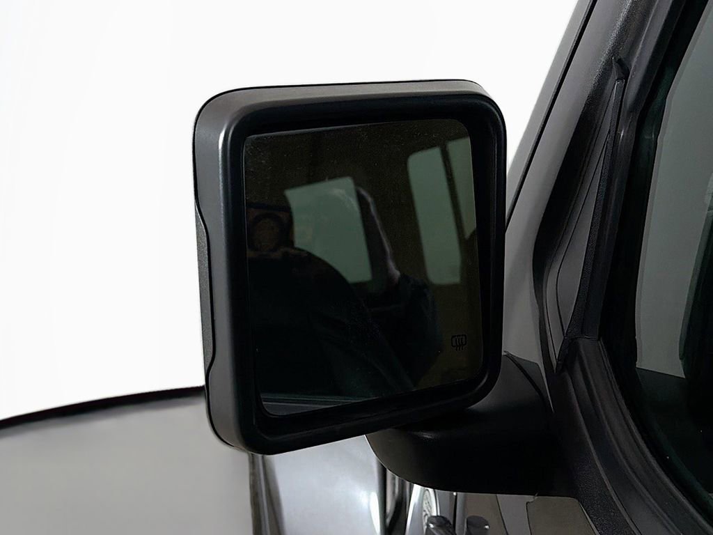 Used 2021 Jeep Wrangler Unlimited Sahara image 23