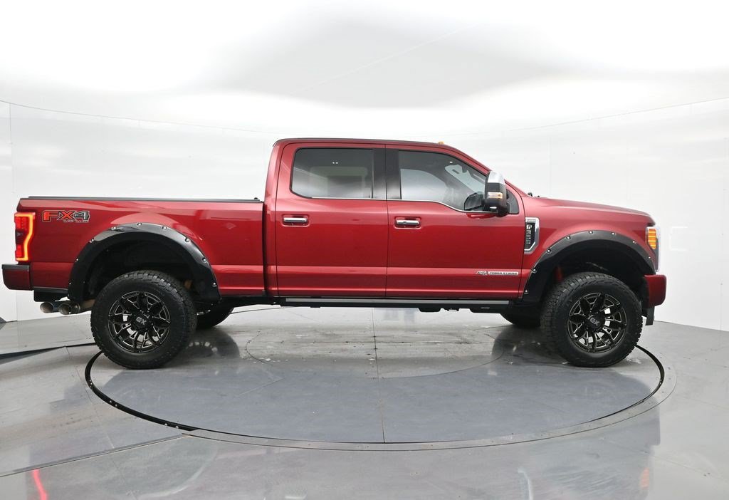 Used 2017 Ford F350 Platinum w/ FX4 Off-Road Package AWD/4WD image 4