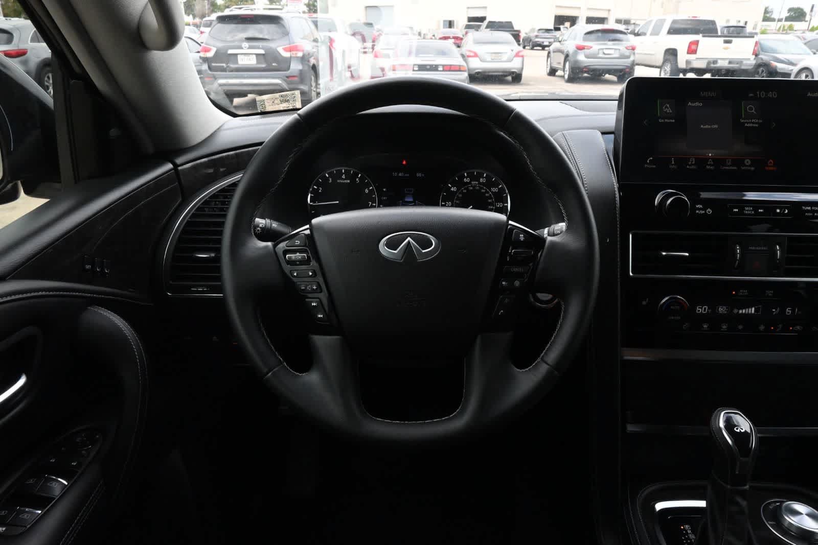 Used 2022 INFINITI QX80 Luxe w/ Cargo Package AWD/4WD image 8